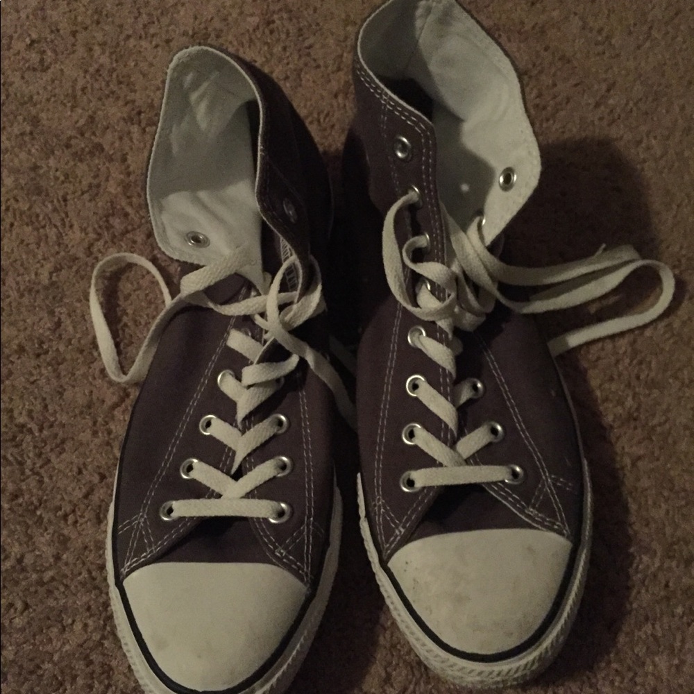 Converse Chuck Taylors Men Size 11
